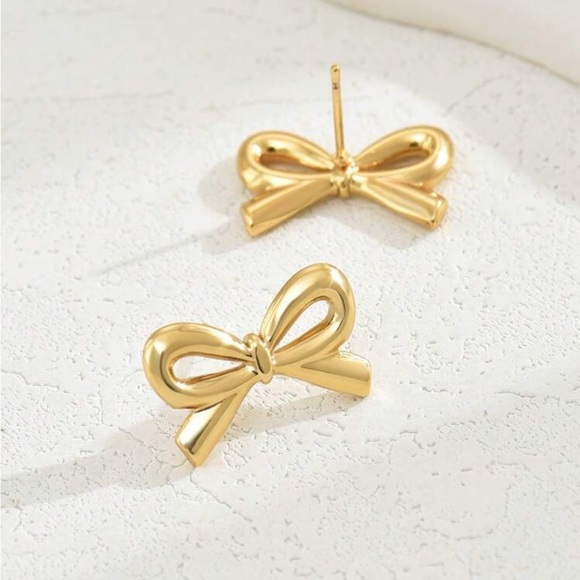 18k Gold Plated Stainless Steel Elegant Gold Bow Earrings - Picture 4 of 5